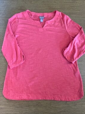Chico's Coral 3/4 Sleeve V-Notch Pullover Top